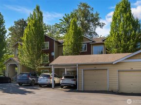 710 240th Way SE J302, Sammamish WA 98074