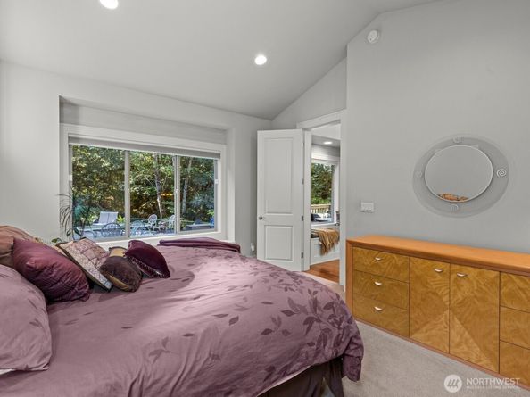 1727 Nile Avenue NE, Renton WA 98059