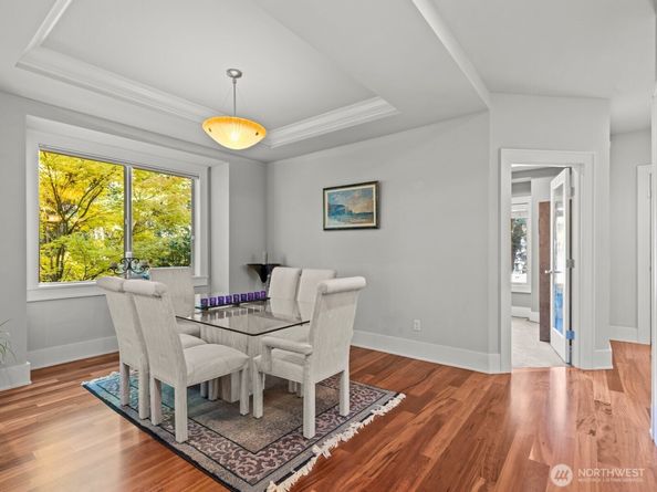 1727 Nile Avenue NE, Renton WA 98059