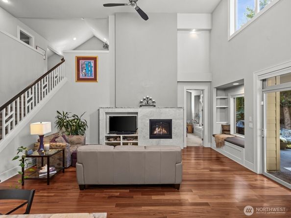 1727 Nile Avenue NE, Renton WA 98059