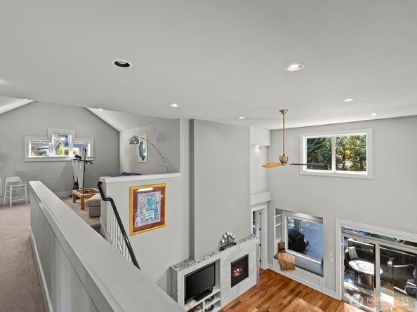1727 Nile Avenue NE, Renton WA 98059