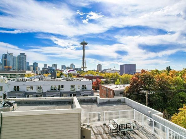 420 Valley Street 304, Seattle WA 98109