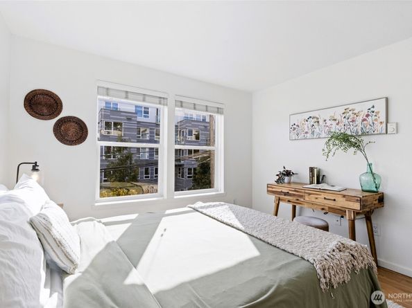 420 Valley Street 304, Seattle WA 98109