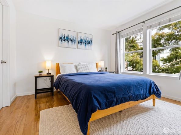 420 Valley Street 304, Seattle WA 98109