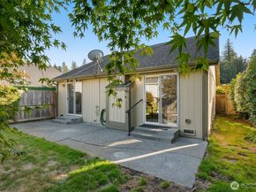 8229 1st Street SE, Lake Stevens WA 98258