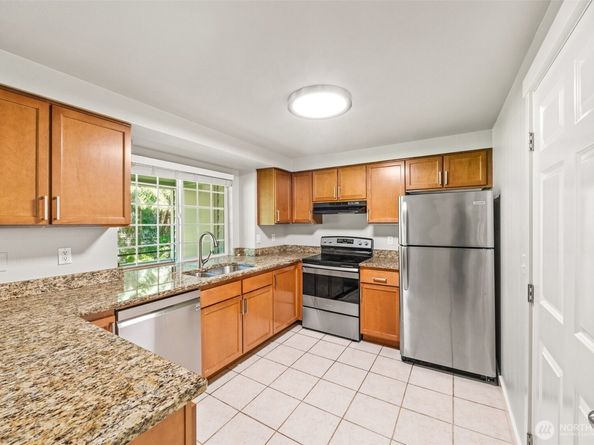 9822 NE 122nd Street U201, Kirkland WA 98034