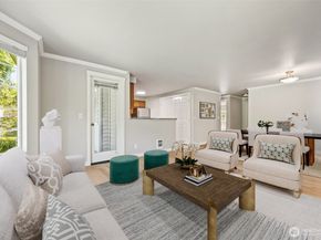 9822 NE 122nd Street U201, Kirkland WA 98034