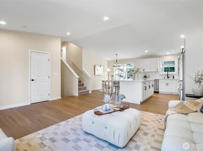 12507 NE 107th Pl, Kirkland WA 98033