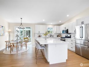 12507 NE 107th Pl, Kirkland WA 98033