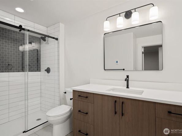 1831 4th Street A, Kirkland WA 98033