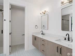 1831 4th Street A, Kirkland WA 98033