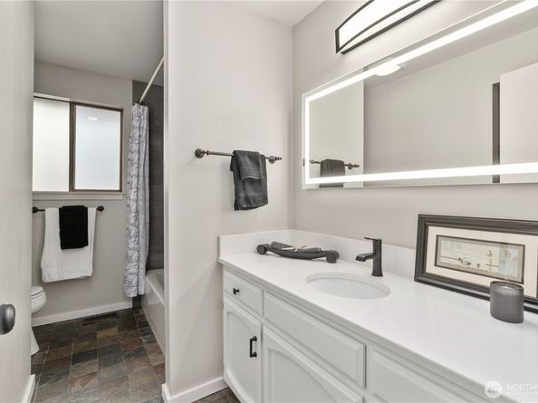 16012 Market Street, Snohomish WA 98296