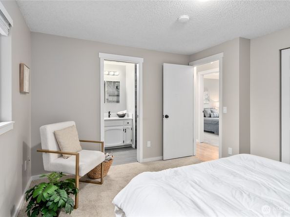 16012 Market Street, Snohomish WA 98296