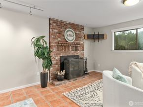 16012 Market Street, Snohomish WA 98296