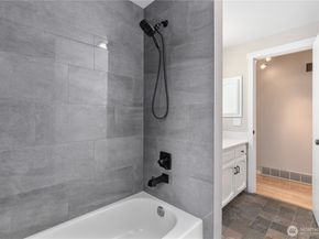 16012 Market Street, Snohomish WA 98296