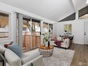 10439 17th Avenue SW, Seattle WA 98146