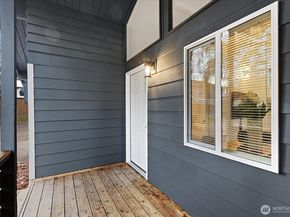 10439 17th Avenue SW, Seattle WA 98146