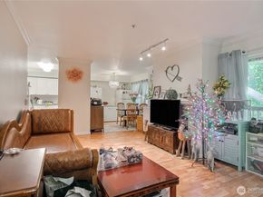 33020 10th Avenue SW C203, Federal Way WA 98023