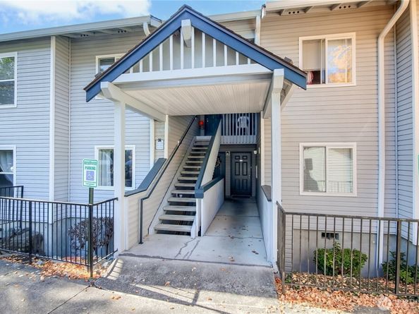 33020 10th Avenue SW C203, Federal Way WA 98023