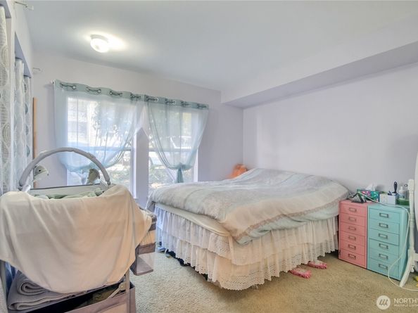 33020 10th Avenue SW C203, Federal Way WA 98023