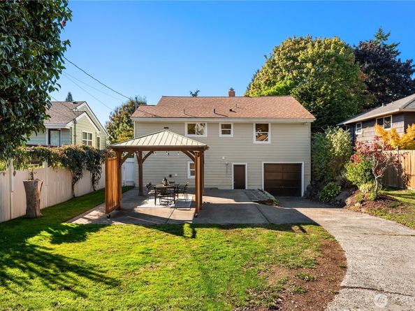 5942 46th Avenue SW, Seattle WA 98136