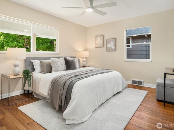 5942 46th Avenue SW, Seattle WA 98136