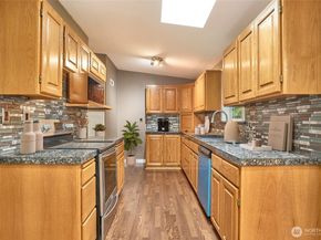 18228 118th Avenue SE, Renton WA 98058