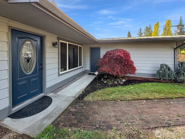 18228 118th Avenue SE, Renton WA 98058