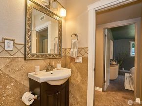 18228 118th Avenue SE, Renton WA 98058