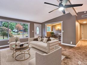 18228 118th Avenue SE, Renton WA 98058