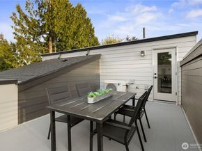 1913 A N 120th Street, Seattle WA 98133