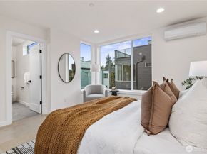 1913 A N 120th Street, Seattle WA 98133