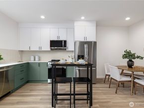 1913 A N 120th Street, Seattle WA 98133