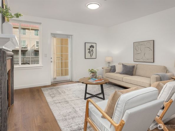 11004 NE 11th Street 407, Bellevue WA 98004