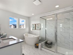 9802 5th Lane SW 17, Seattle WA 98106