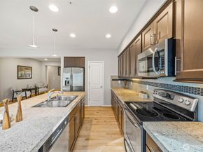 10260 157th Place NE 101, Redmond WA 98052