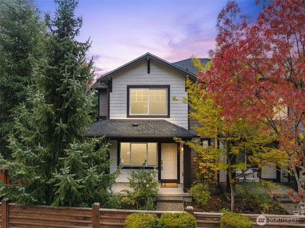 10260 157th Place NE 101, Redmond WA 98052
