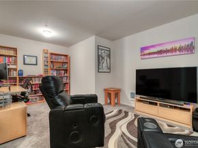 10260 157th Place NE 101, Redmond WA 98052
