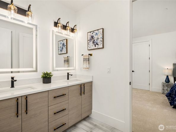 13698 NE 83rd Street, Redmond WA 98052