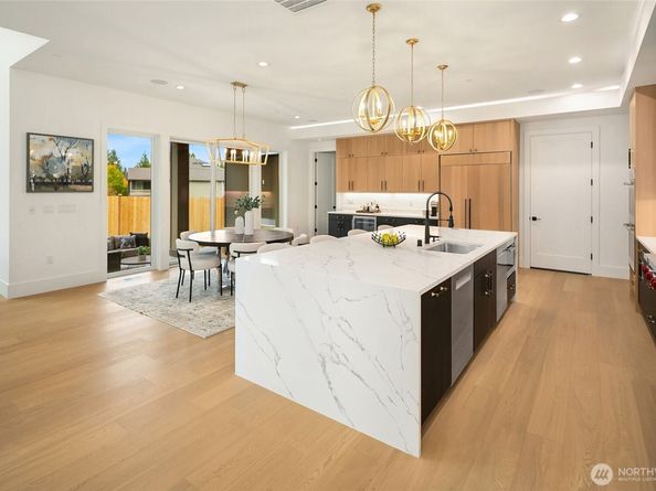 13698 NE 83rd Street, Redmond WA 98052