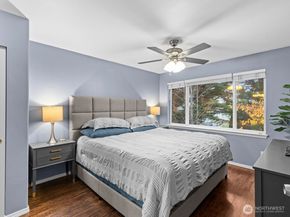 4612 NE 6th Place, Renton WA 98059