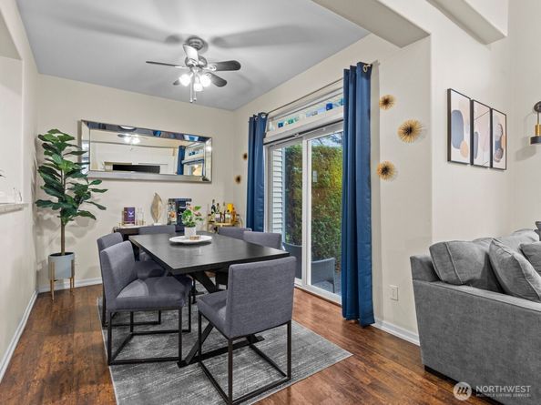 4612 NE 6th Place, Renton WA 98059