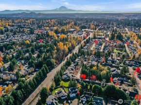 4612 NE 6th Place, Renton WA 98059