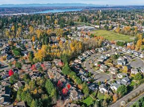 4612 NE 6th Place, Renton WA 98059