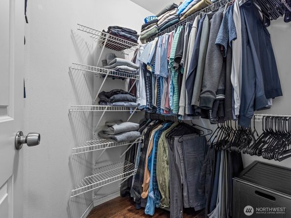 4612 NE 6th Place, Renton WA 98059