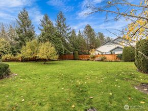 4612 NE 6th Place, Renton WA 98059