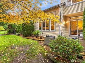 4612 NE 6th Place, Renton WA 98059