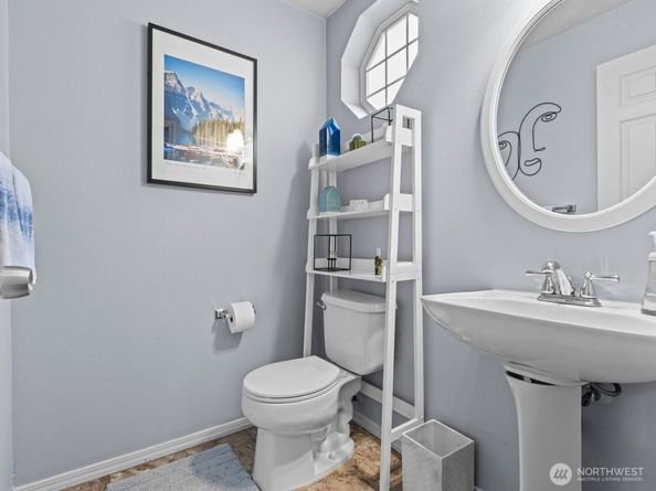 4612 NE 6th Place, Renton WA 98059