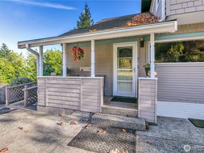 10021 16th Avenue S, Seattle WA 98168