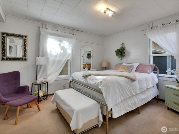 10021 16th Avenue S, Seattle WA 98168